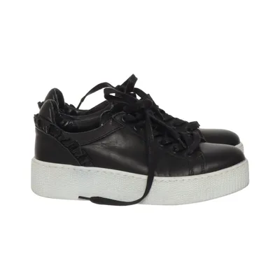 Sneakers (Black, White) from Tango