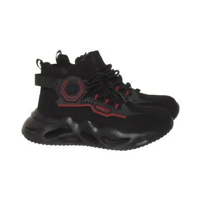 Work footwear (HUSK'SWARE) from J.D