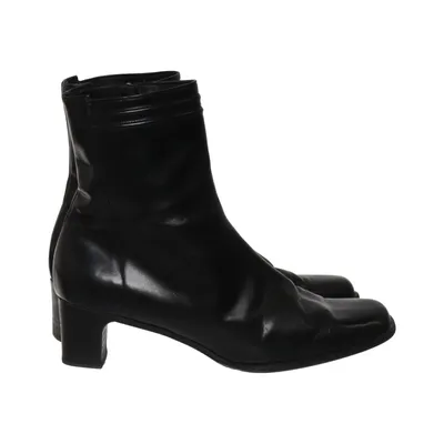 Stiefeletten (Schwarz) von Cherry Boutique