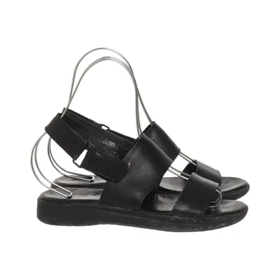 Sandals (Black) from Vagabond