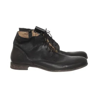 Laced boots (Dirty Mid) from Sneaky Steve Leather