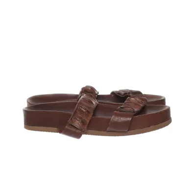Slip-ins (Brown) from The Last Conspiracy