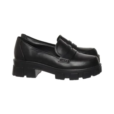 Loafers (Black) from Claudia Ghizzani