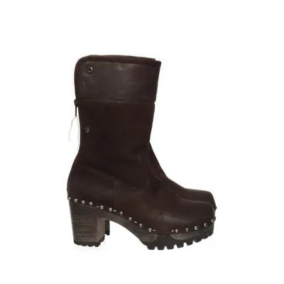 Boots (Brown) from SOFTCLOX