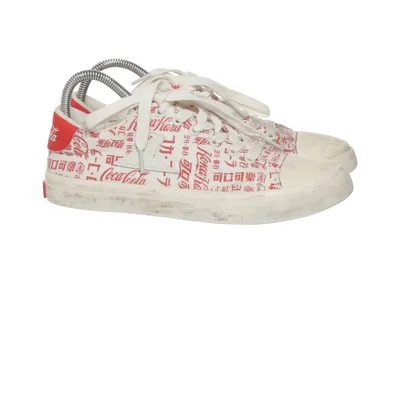 Canvas shoes (Hotshot) from Bata