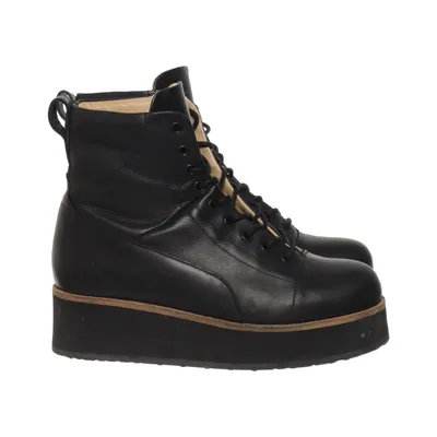 Laced boots (Black) from Gram