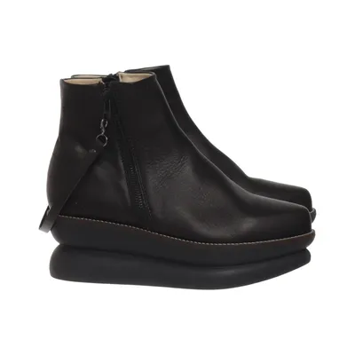 Boots (Svart) från Gram Skinn