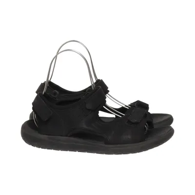 Sandaler (Linear) fra Linear
