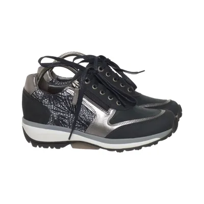Sneakers (Stretchwalker) from Xsensible Leather