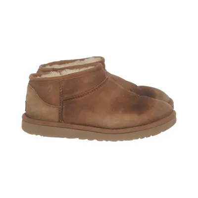 Ankelstøvler (Classic Ultra Mini) fra UGG Ruskind