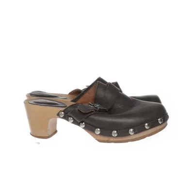 Träskor (Brun) från Scholl