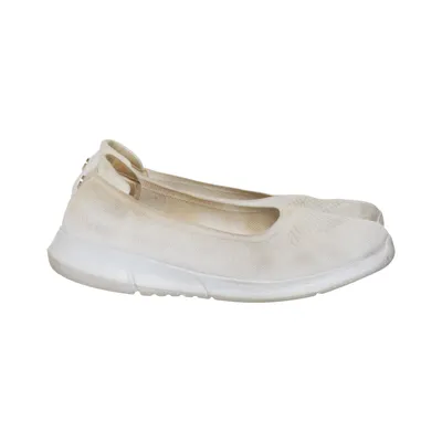 Slip-ons (White) from Clou