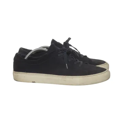Sneakers (Blue) from These Glory Days