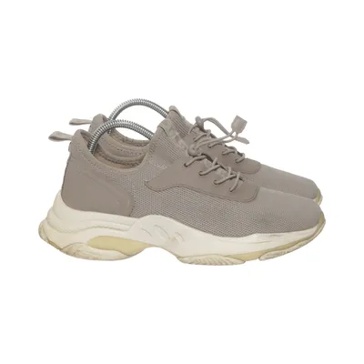 Trainers (Beige) from Sthlm DG