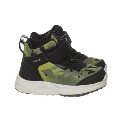 Basketball shoes (Black, Green, Multicolored) from Pax