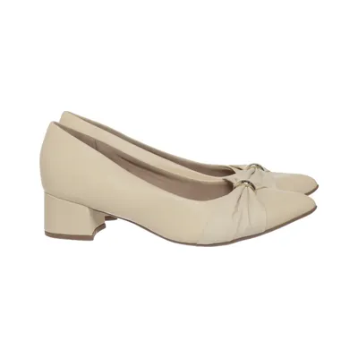 Pumps (Beige) from Piccadilly