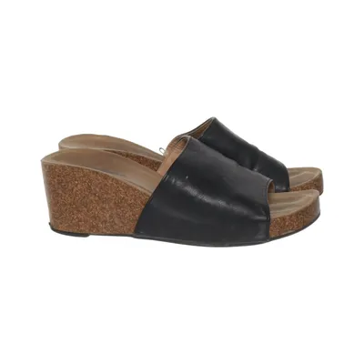 Chaussure compensées (Noir, Marron) de Clara Barson