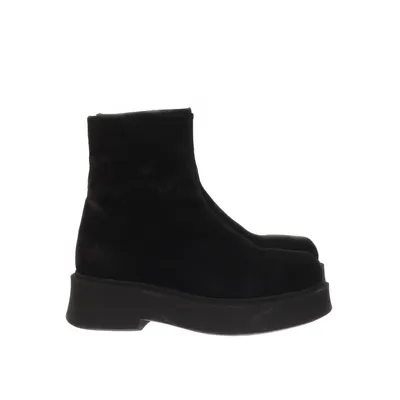 Boots (Svart) från Wakakuu