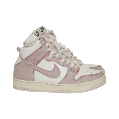 Sneakers (Dunk High) from Nike