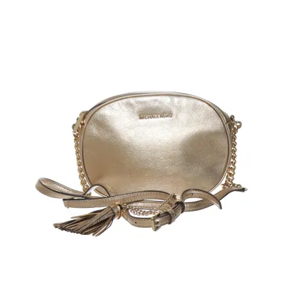 Axelremsväska (Ginny Medium Metallic Leather Crossbody Bag) från Michael Kors