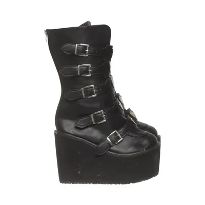 Boots (Black)