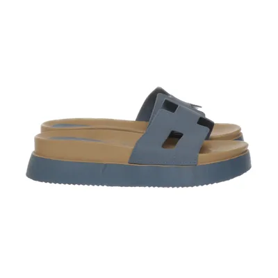 Slip-ins (Blue, Beige) from Sesamall