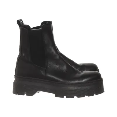Chelsea boots (Black) from Pavement