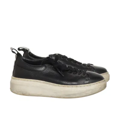 Sneakers (Svart) från Neye
