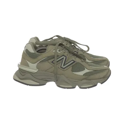 Running shoes (9060) from New Balance