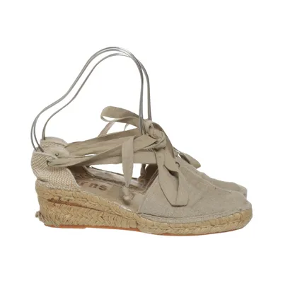 Wedges (Beige) from Jerns