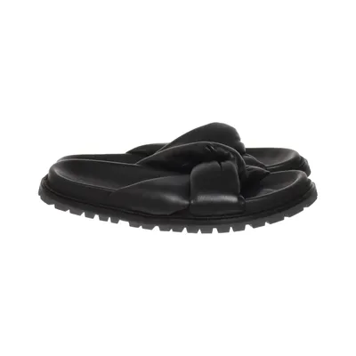 Mules (Noir) de Gardenia