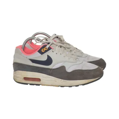 Sneakers (Vit, Grå, Rosa) från Nike Air Max