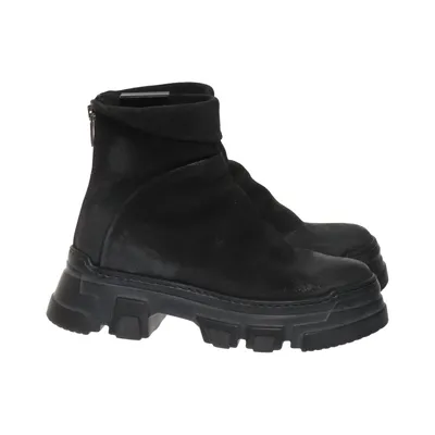 Ankle boots (Black) from Lofina