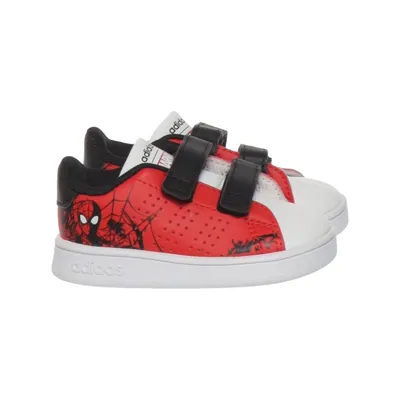 Chaussons de gymnastique (Advantage) de Adidas x Marvel