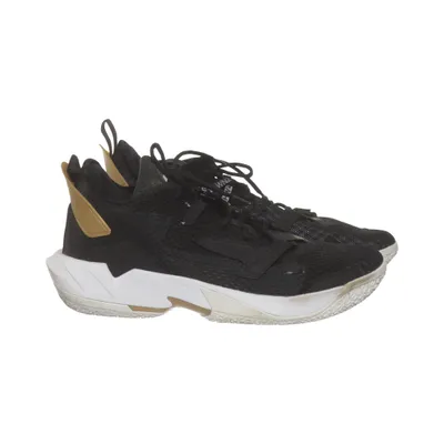 Sneakers (Why Not Zero.4) from Jordan