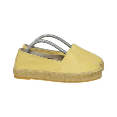 Espadrilles (Yellow) from Vidorreta