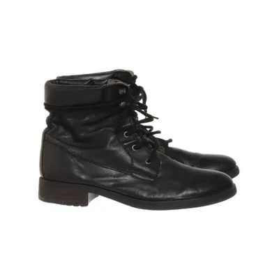 Laced boots (Black) from Buffalo London