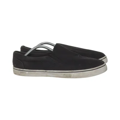 Slip-ons (Black) from Spirit