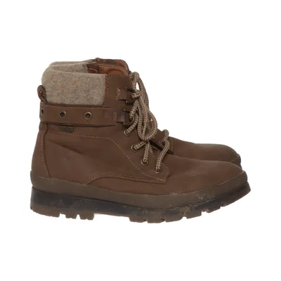 Laced boots (Brown) from Clara Barson