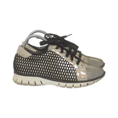 Sneakers (Black, Beige, Gold) from Felmini