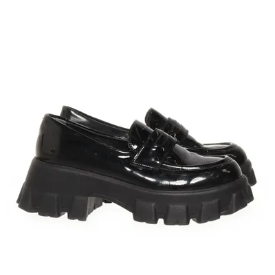 Loafers (Svart) från NA-KD