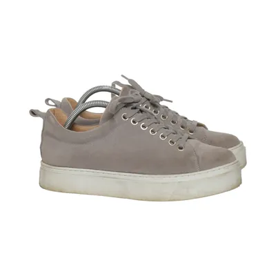 Sneakers (Grå) från KMB