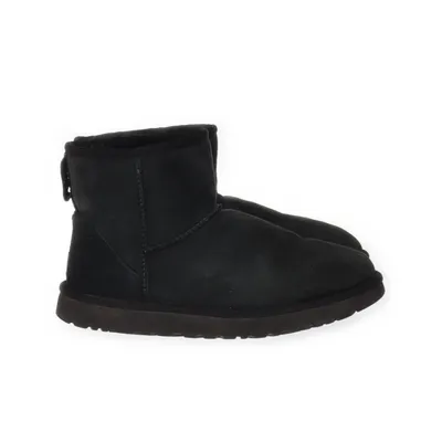 Ankle boots (Classic Mini II) from UGG Leather