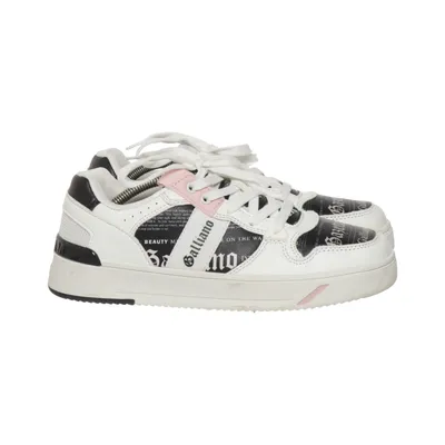 Baskets (Blanc, Noir) de John Galliano