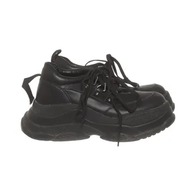 Sneakers (Svart) från Lamoda