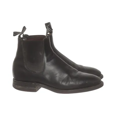 Chelsea boots (Black) from R.M. Williams