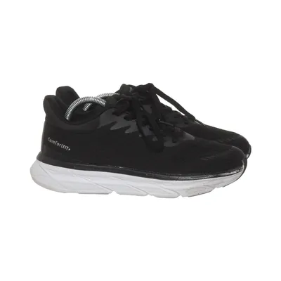 Trainers (Black, White) from Endurance