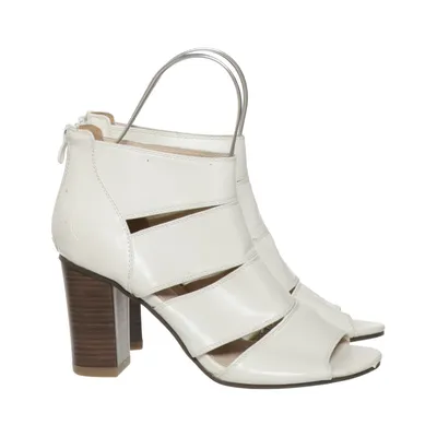 Heeled boots (White) from Fabs