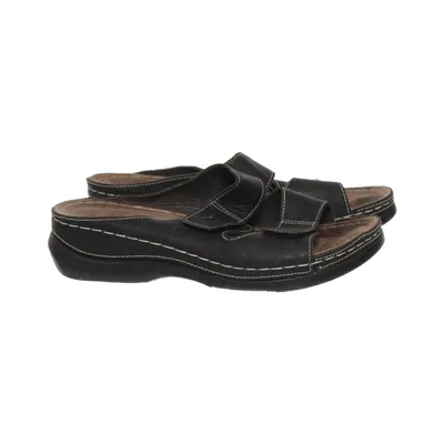 Sandals (Black) from Softwalk