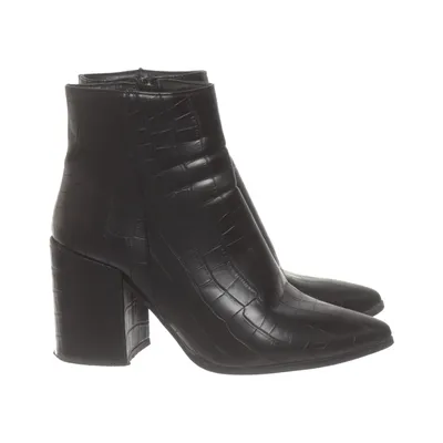 Bottes à talons (Noir) de Rubi
